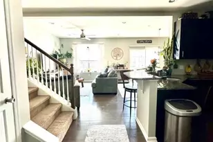 1516 Tarpan Ln, Allentown, PA 18104 - Photo 4