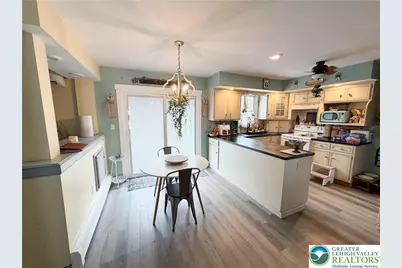 303 E Mountain Top Road, Summit Hill, PA 18250 - Photo 12