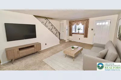 1996 Hall Street, Allentown, PA 18103 - Photo 6