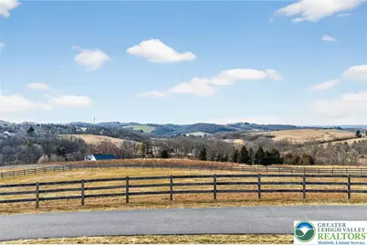 5289 309, Schnecksville, PA 18078 - Photo 18