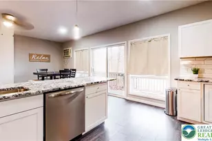 3120 Greenbriar Dr, Stroud Twp, PA 18301 - Photo 12