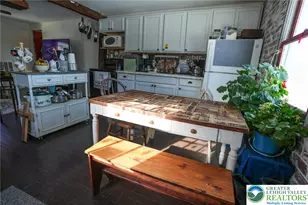 8600 Delong Dr, Heidelberg Township, PA 18080 - Photo 46