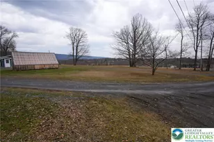 8600 Delong Dr, Heidelberg Township, PA 18080 - Photo 18