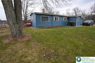 8600 Delong Dr, Heidelberg Township, PA 18080 - Photo 4