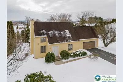 3560 Moravian Court, Bethlehem Township, PA 18020 - Photo 2