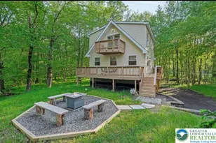 204 Yuma Trail, Coolbaugh Twp, PA 18347 - Photo 2