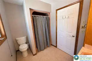 1060 Arbor Ln, Slatington, PA 18080 - Photo 24