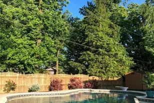 1060 Arbor Ln, Slatington, PA 18080 - Photo 46