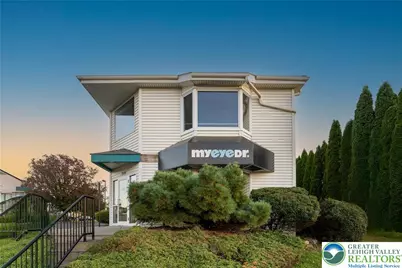 706 Grape Street, Whitehall, PA 18052 - Photo 2