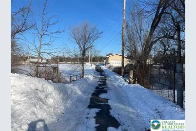 832 Trexlertown Road, Upper Macungie Township, PA 18031 - Photo 10