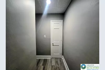 42 N 8th Street #2R, Allentown, PA 18102 - Photo 4