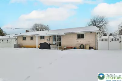 2227 W Woodlawn Street, South Whitehall Twp, PA 18104 - Photo 38