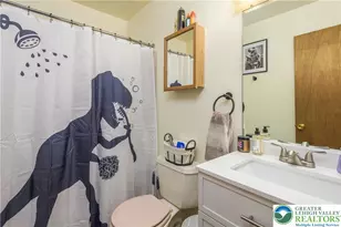 218 Blue Jay Ct, Bushkill, PA 18324 - Photo 16