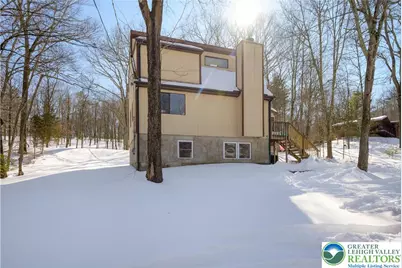 218 Blue Jay Court, Lehman Twp, PA 18324 - Photo 8