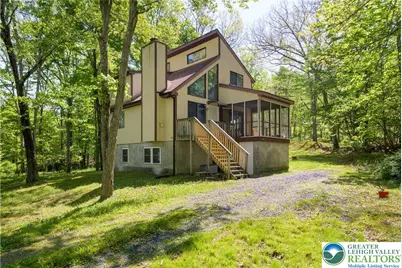 218 Blue Jay Court, Lehman Twp, PA 18324 - Photo 2