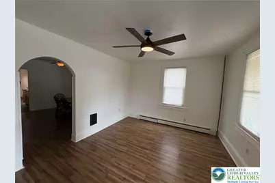 210 S 9th Street, Lehighton, PA 18235 - Photo 2