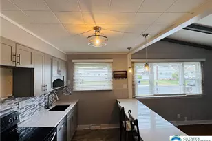 1522 Elayne St, Freemansburg, PA 18017 - Photo 6