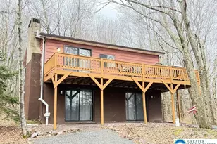 176 Birch Dr, Tunkhannock Twp, PA 18610 - Photo 2