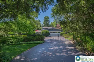 684 Pine Top Trail, Bethlehem City, PA 18017 - Photo 2