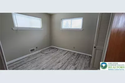 2463 S Lumber Street, Allentown City, PA 18103 - Photo 14