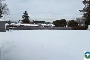 2463 S Lumber St, Allentown, PA 18103 - Photo 22