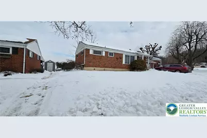 2463 S Lumber Street, Allentown City, PA 18103 - Photo 4