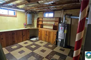 2463 S Lumber St, Allentown, PA 18103 - Photo 18