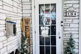 194 N 7th St, Lehighton Boro, PA 18235 - Photo 2