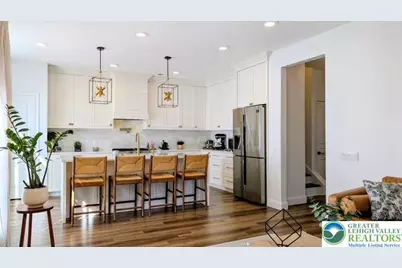 1834 Majestic Drive, South Whitehall Twp, PA 18069 - Photo 12