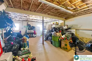 402 Donna Dr, Other, PA 17038 - Photo 14