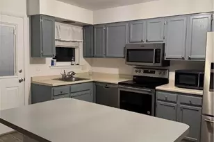 5618 Wood Ln, Lower Macungie, PA 18062 - Photo 4