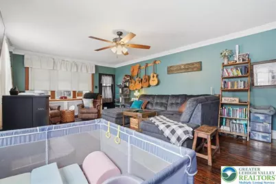 405 E Landis Street, Coopersburg, PA 18036 - Photo 12