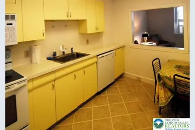 606 W Broad Street #F, Bethlehem, PA 18018 - Photo 6