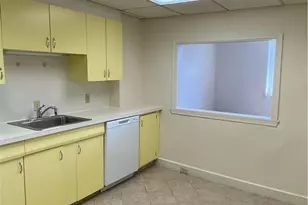 606 W Broad St, Bethlehem City, PA 18018 - Photo 8