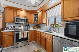 1030 New Jersey Ave, Hellertown Boro, PA 18055 - Photo 12