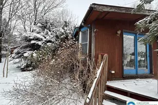 122 Snowflake Dr, Blakeslee, PA 18610 - Photo 4