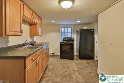 38 W Central Avenue, Bangor Boro, PA 18013 - Photo 94