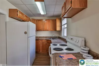 38 W Central Avenue, Bangor Boro, PA 18013 - Photo 38