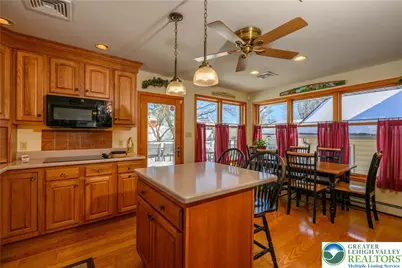 4487 Memphis Road, Whitehall, PA 18052 - Photo 8