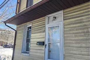 211 Columbia St, Bethlehem, PA 18015 - Photo 1