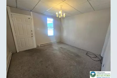 211 Columbia Street, Bethlehem City, PA 18015 - Photo 2