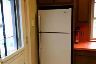 638 N 12th St, Allentown, PA 18102 - Photo 8