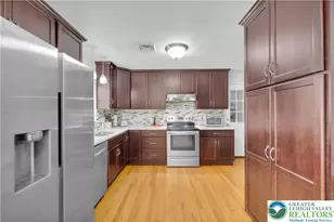 2512 W Highland St, Allentown City, PA 18104 - Photo 8