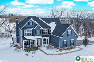 6726 Ryan Ct, Orefield, PA 18069 - Photo 2