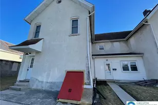 637 Washington Ave, Northampton Boro, PA 18067 - Photo 2