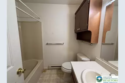 4501 Hedgerow Drive # 4, Lower Macungie Twp, PA 18103 - Photo 10