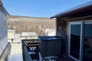 106 E Catawissa St, Nesquehoning, PA 18240 - Photo 4