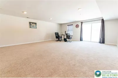 1031 Turnstone Drive, Upper Macungie Township, PA 18051 - Photo 32