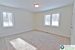 730 Dancing Ridge Rd, Middle Smithfield, PA 18302 - Photo 12