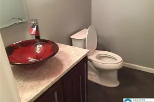 390 Fairview St, Emmaus, PA 18049 - Photo 10